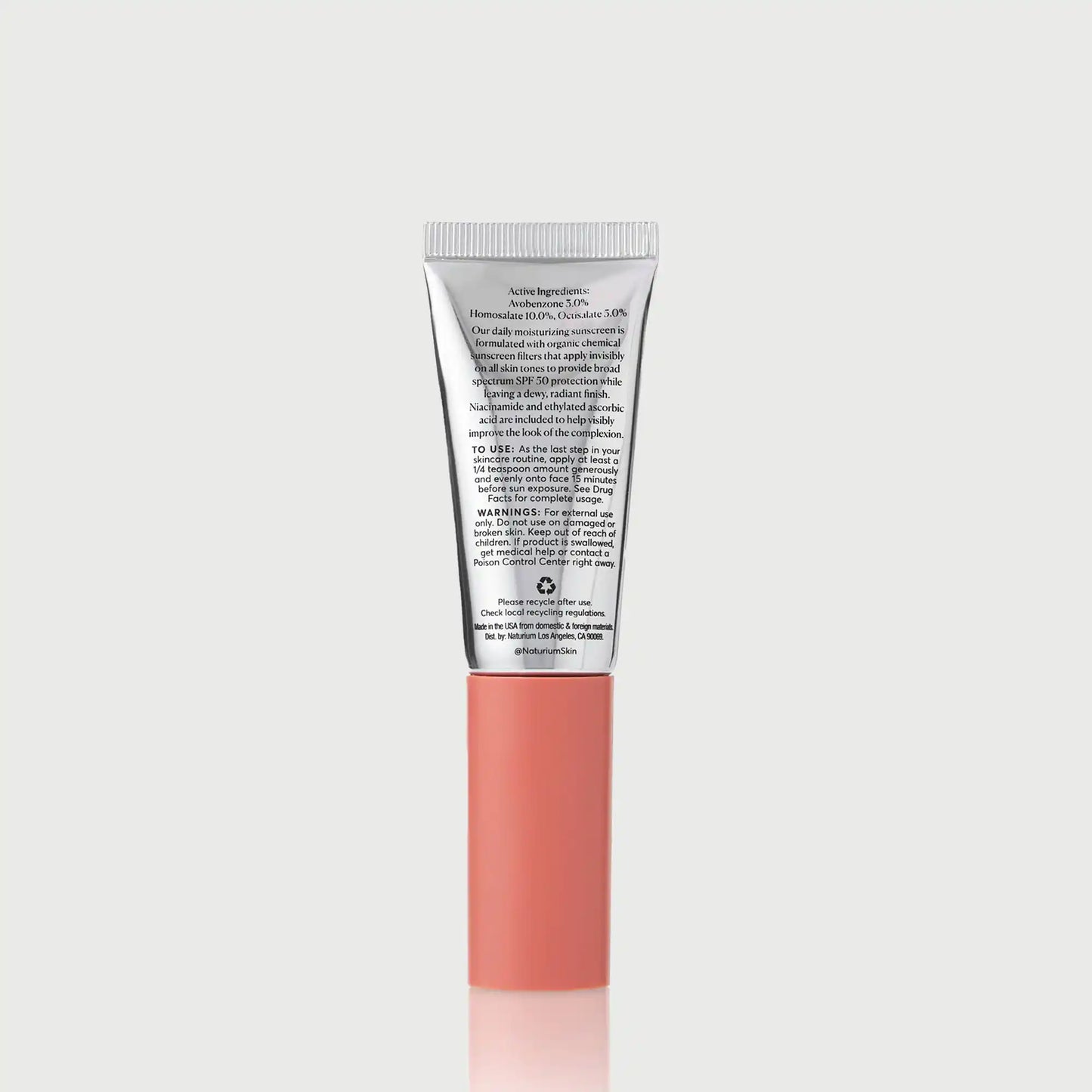 dew-glow-moisturizer-spf-50-travel-size-k0 NATR-10157_Dew-Glow-Moisturizer-SPF-50-Mini_back_capon_bonebkgd_d7cb9bbb-e294-42e2-8d5a-28c73c09b5b5.webp