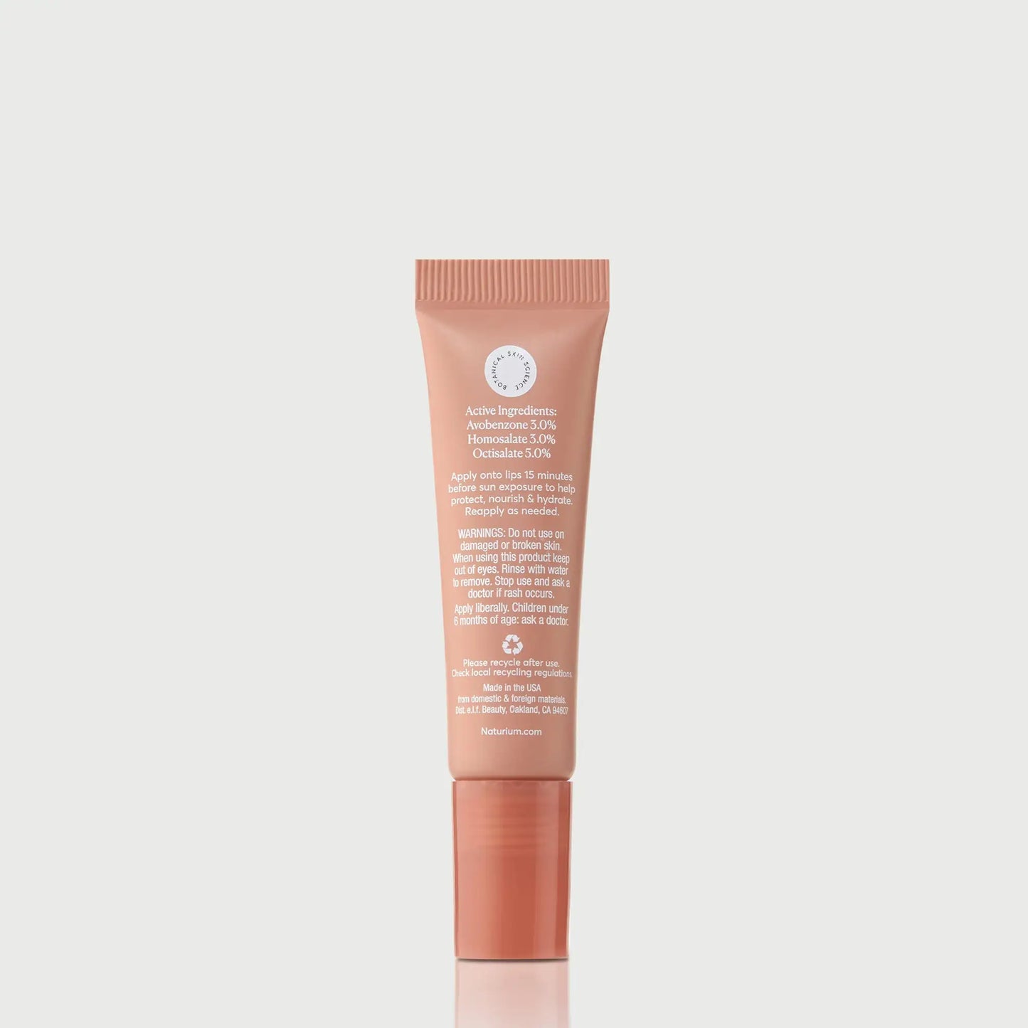 phyto-glow-lip-balm-spf-45-getaway-r8 NATR-10126_PhytoGlow_SPF_Getaway_primary_capon_back_bonebkgd_1.webp