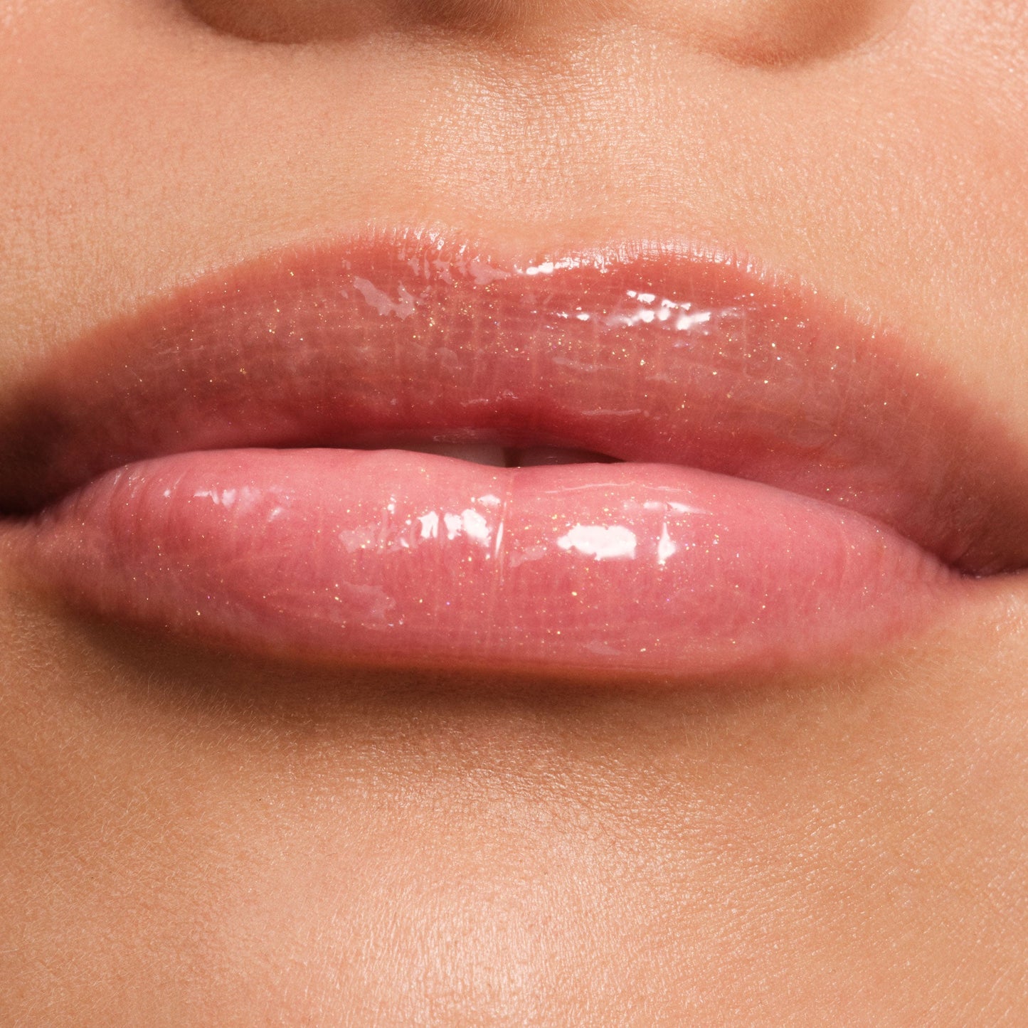 phyto-glow-lip-balm-shimmer-cosmic-c4 NATR-10134-Phyto-Glow-Lip-Hover-Cosmic.jpg