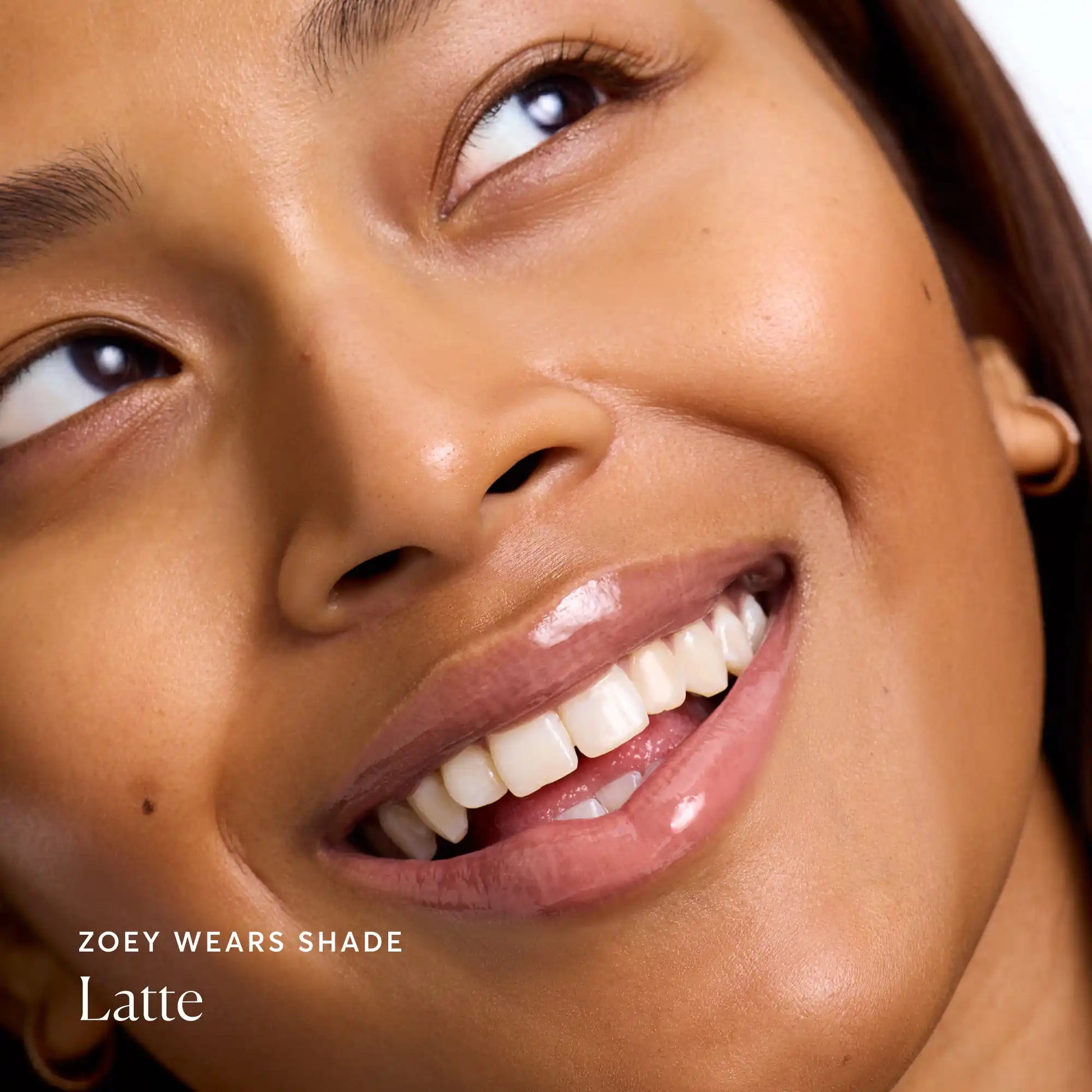 phyto-glow-lip-balm-latte-m3 NATR-60110-Alt-Images-Phyto-Glow-Lip-Balm-Latte-04.webp