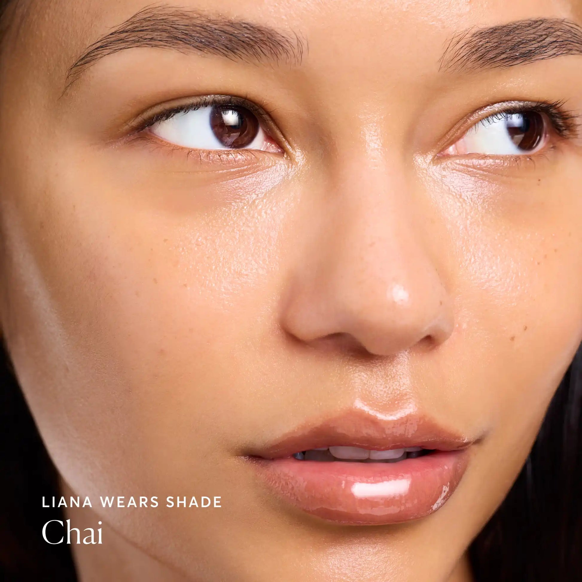 phyto-glow-lip-balm-chai-b4 NATR-60111-Alt-Images-Phyto-Glow-Lip-Balm-Chai-04.webp