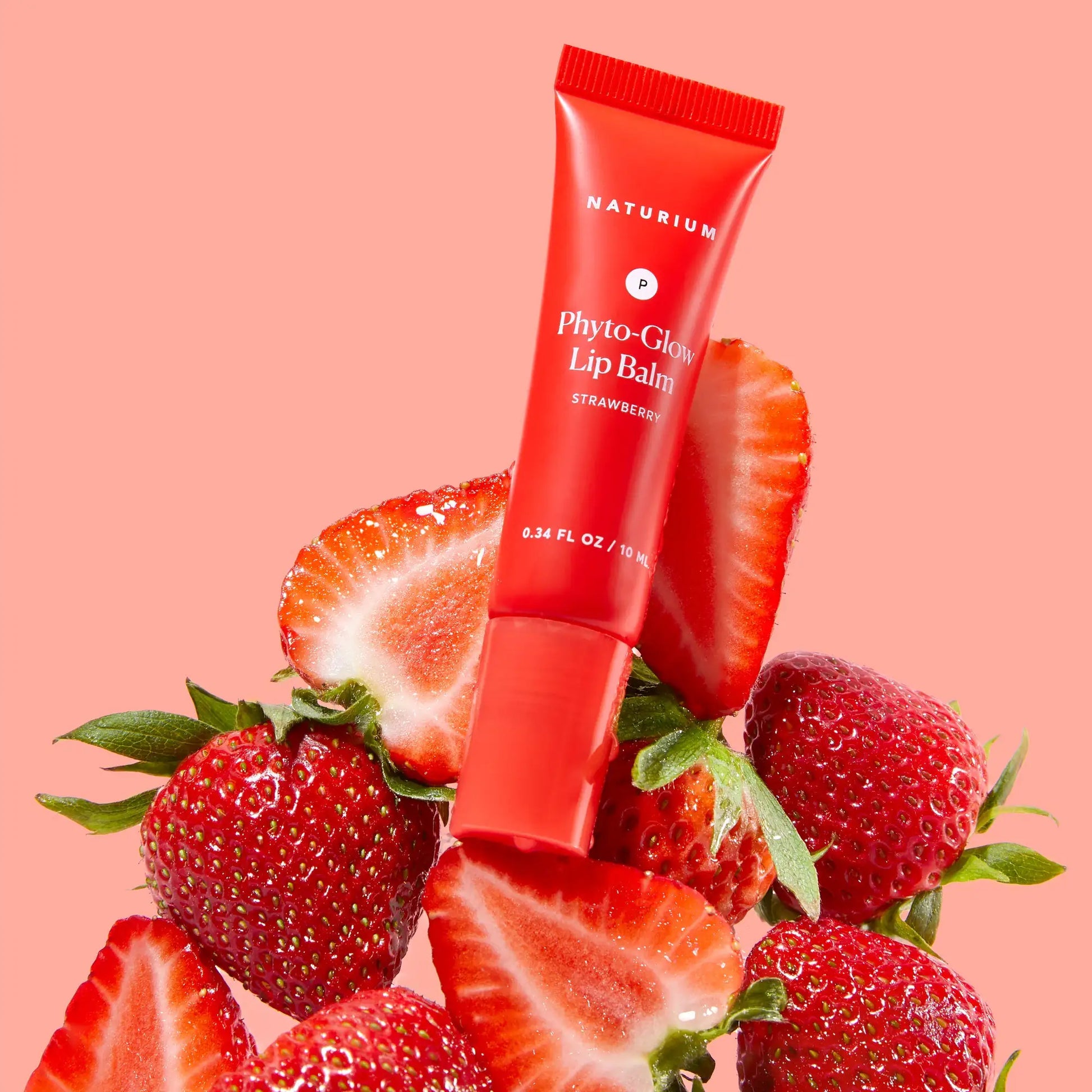 phyto-glow-lip-balm-strawberry-l0 phytoglow_0321-crop.webp