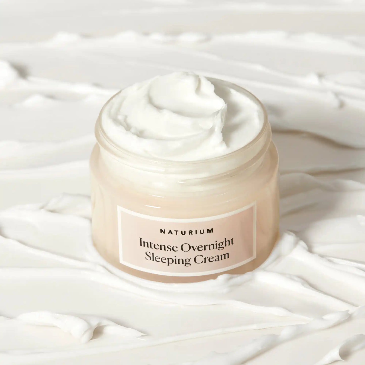 intense-overnight-sleeping-cream-l4 sleepingcream_0880-crop_1.webp